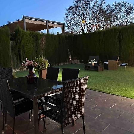 Montequinto Modern 5-Bedroom Villa With Pool מראה חיצוני תמונה