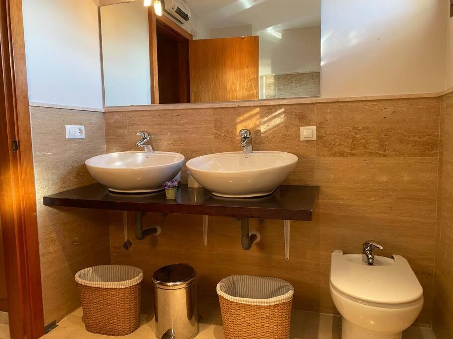 Montequinto Modern 5-Bedroom Villa With Pool מראה חיצוני תמונה
