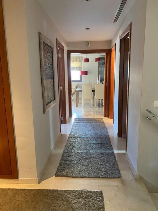 Montequinto Modern 5-Bedroom Villa With Pool מראה חיצוני תמונה